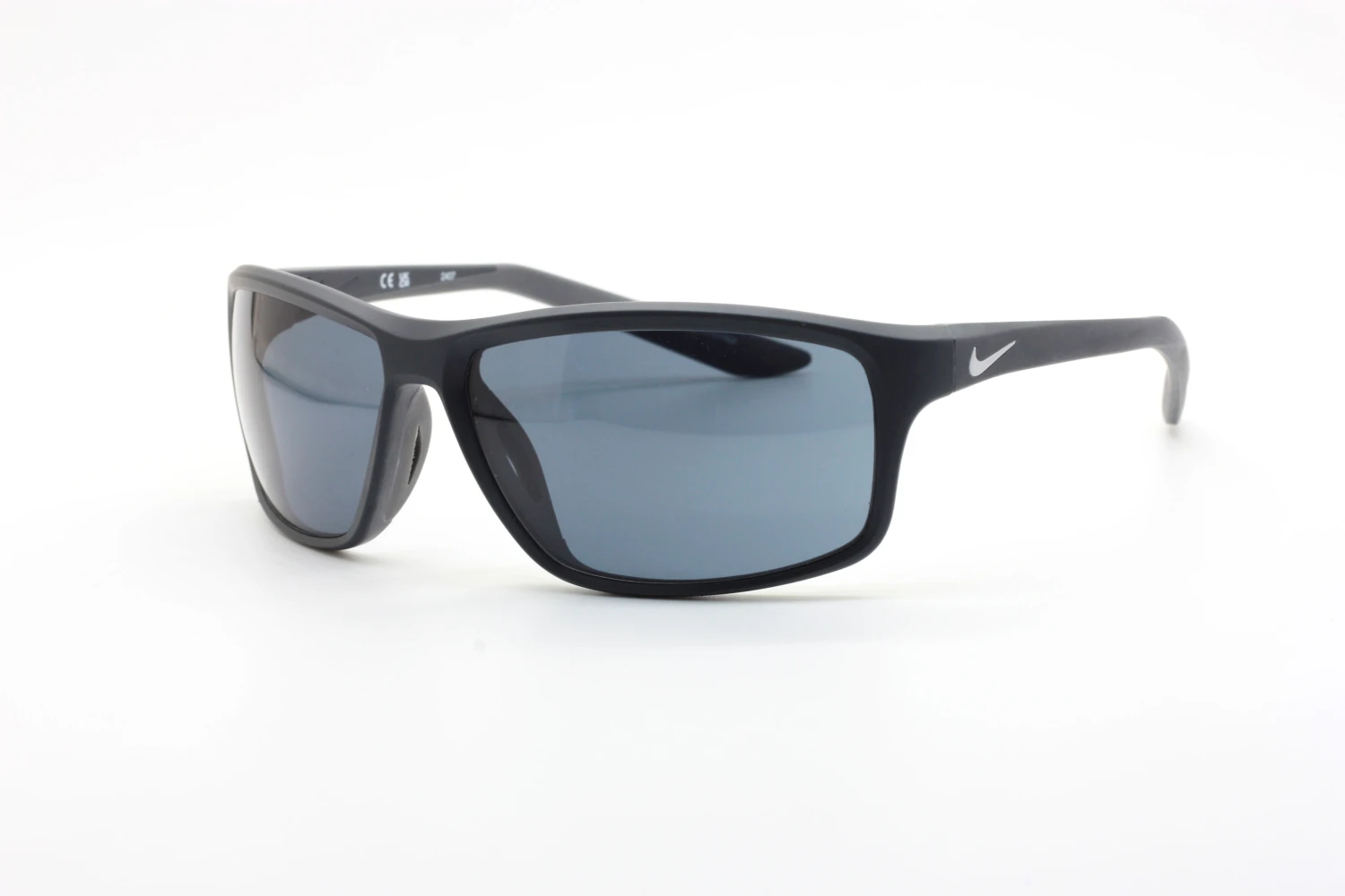 Nike-DV2372-022-64-SG